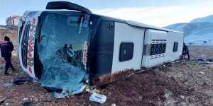 Afyonkarahisar'da otobüs devrildi: 8 kişi öldü, 35 kişi yaralandı
