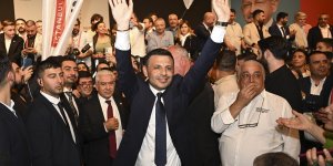 CHP'nin İstanbul İl Başkanı Özgür Çelik oldu
