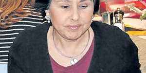 Nilüferden mesaj var: Çok iyiyim