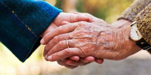 78 yaşında emekliliği tartışıyorlar