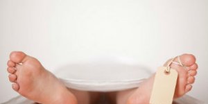 Canlı adamı morga kaldırdılar, donarak öldü