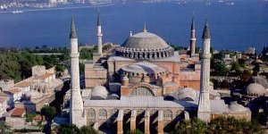 Ayasofya ibadete açılsın