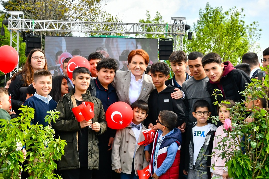 aksener-bayram-sofrasi-resim-03.jpg