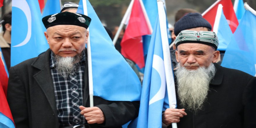 Uygur Türklerinin yürüyüşü devam ediyor